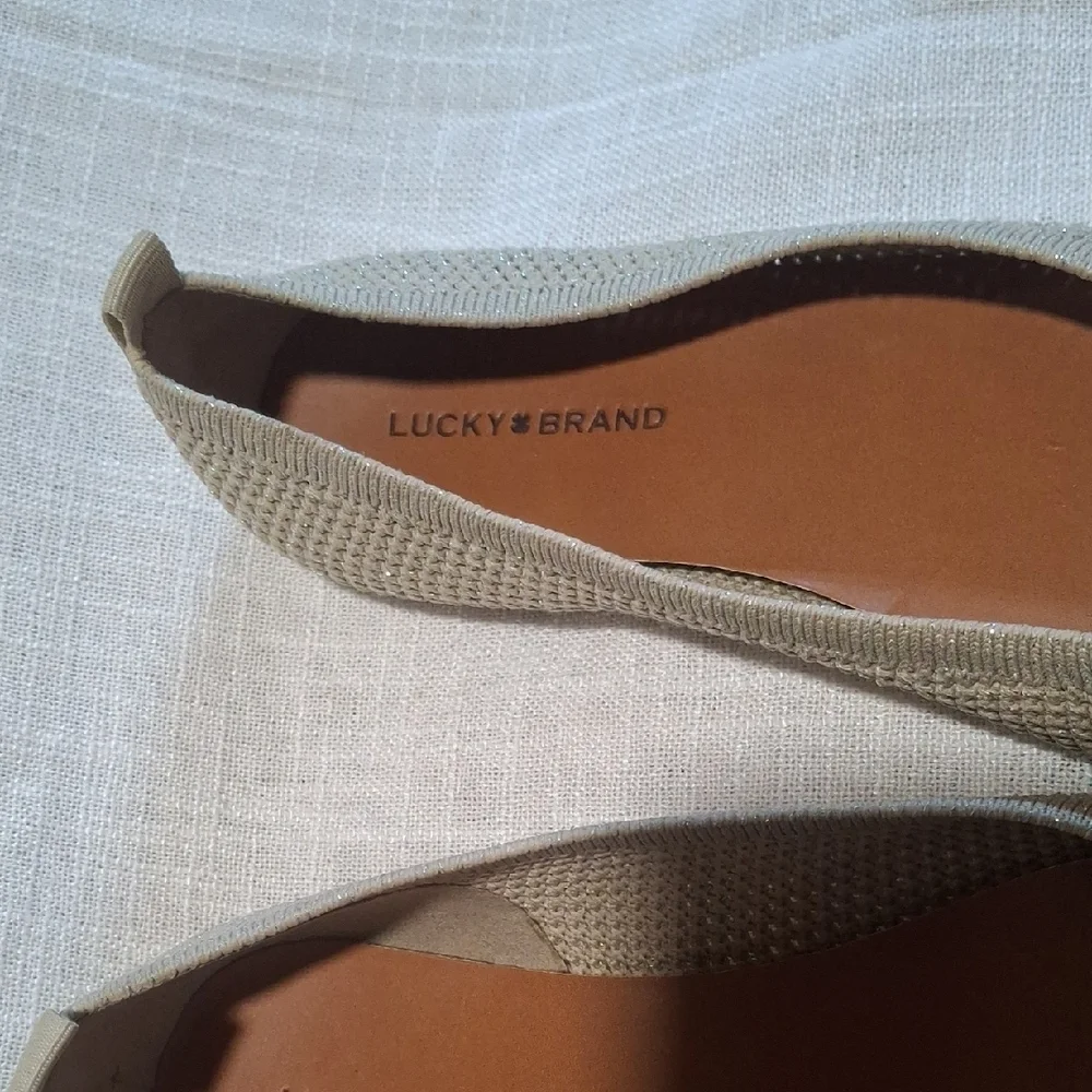 Lucky Brand Women's Beige Loafers Size 7
